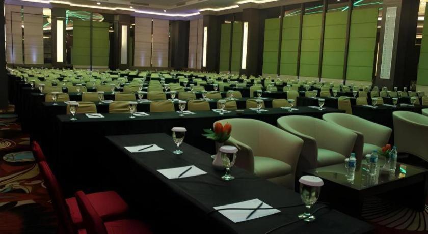 G'Sign Hotel Banjarmasin Banjarmasin  Extérieur photo